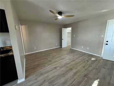 101 Raspberry St unit B, Metairie, LA 70005 - photo 7