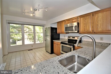 1513 Templeton Place, Rockville, MD 20852 - photo 7