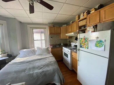 48 Highland Ave unit 3, Somerville, MA 02143 - photo 2