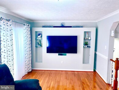 12439 Sky Blue Dr, Germantown, MD 20874 - photo 7