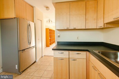 3139 Hawthorne Dr NE unit 3139, Washington, DC 20017 - photo 7