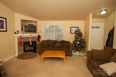 61356 Woodbury Ln, Bend, OR 97702 - photo 5