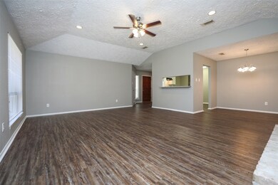 16327 Sky Blue Ln, Houston, TX 77095 - photo 6