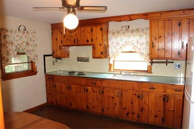 37 Argyle Rd, Arlington, MA 02476 - photo 4