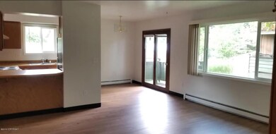 3808 Iowa Dr unit 2, Anchorage, AK 99517 - photo 2