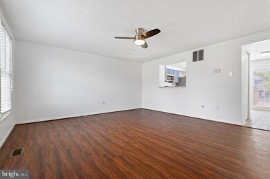 16 Turnmill Ct, Nottingham, MD 21236 - photo 3