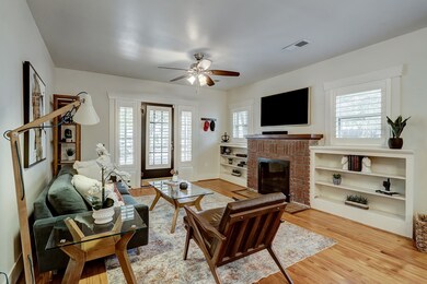 4002 Oak Ridge St, Houston, TX 77009 - photo 3