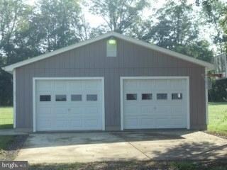 246 Rappahannock Rd, Colonial Beach, VA 22443 - photo 4