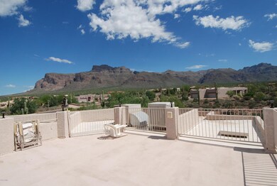 DECK OFFERS PANORAMIC VIEWS