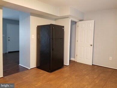 1383 Harford Square Dr, Edgewood, MD 21040 - photo 5