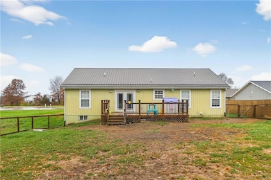 607 W Haven Dr, Richmond, MO 64085 - photo 6