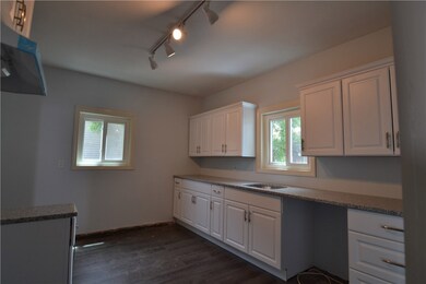 35 Lawrence St, Providence, RI 02909 - photo 6