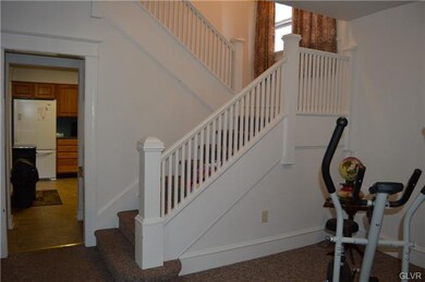 2002 Lehigh St, Easton, PA 18042 - photo 3