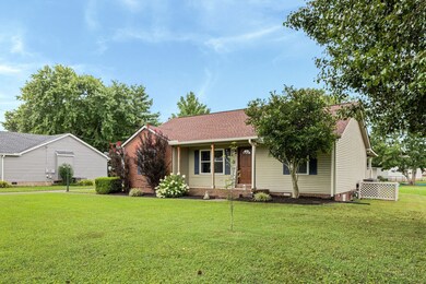 2611 Linden Ln, Murfreesboro, TN 37128 - photo 4