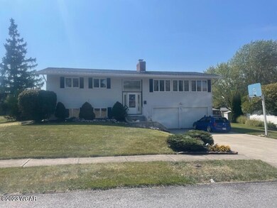242 Valley Way Exterior (2)