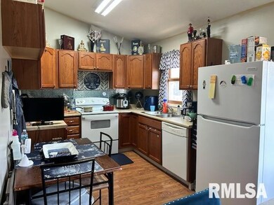 1503 N Main St, Davenport, IA 52803 - photo 5