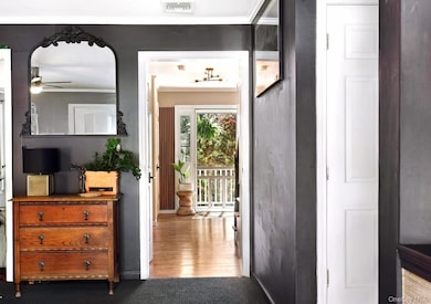 557 Oregon Trail, Pine Bush, NY 12566 - photo 6