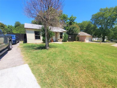 8224 Downe Dr, Fort Worth, TX 76108 - photo 4