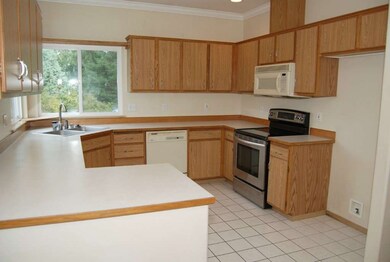 825 93rd St SE, Everett, WA 98208 - photo 5