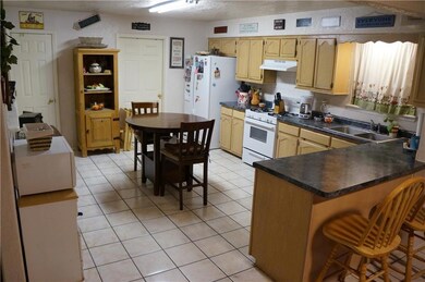 427 Rancho Viejo Dr, El Paso, TX 79927 - photo 6