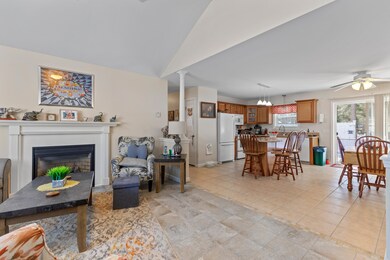 10FloridaDriveWindham_001 (1)