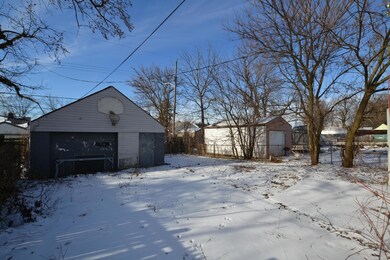 Yard/Garage