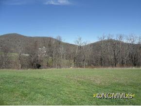 59 Highlands Square Dr, Hendersonville, NC 28792 - photo 2