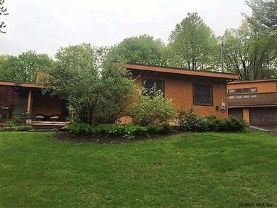 10 Vine St, Rensselaer, NY 12144 - photo 6