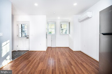 11 Q St NW unit B, Washington, DC 20001 - photo 3