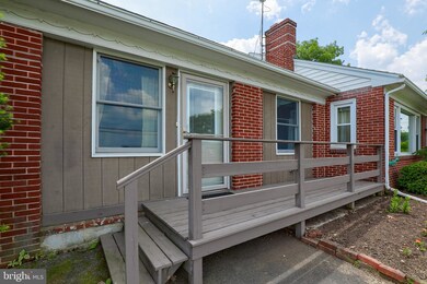 122 Quarry Rd, Leola, PA 17540 - photo 4