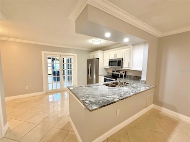 11913 Cypress Hill Cir unit 75, Tampa, FL 33626 - photo 6