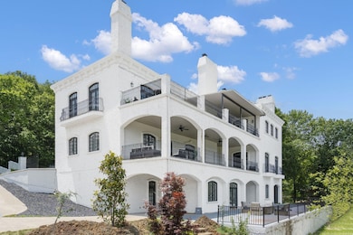 6 bed, 10 bath