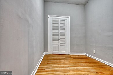 218 W Monument St unit 1B, Baltimore, MD 21201 - photo 5