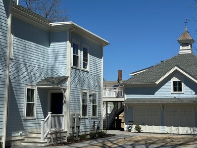 199 Church St unit 2, Newton, MA 02458 - photo 4