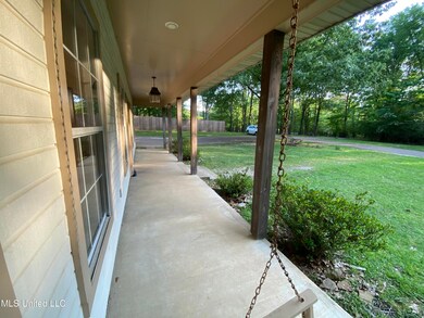 274 Pine Tree front porch