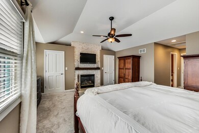 167 N Larch Ave, Elmhurst, IL 60126 - photo 5