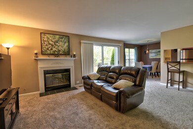 2001 Teton Pkwy, Algonquin, IL 60102 - photo 4