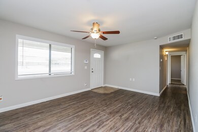 7459 E Capri Ave unit 1, Mesa, AZ 85208 - photo 3