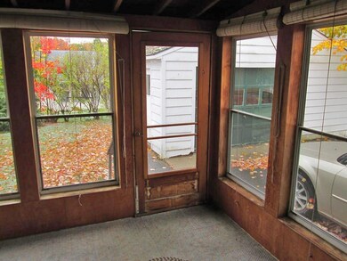 18 Winter St, Millinocket, ME 04462 - photo 2