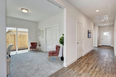 1133 Nicklaus Rd, Galt, CA 95632 - photo 4