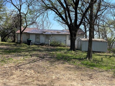 422 S College Ave, Tahlequah, OK 74464 - photo 2