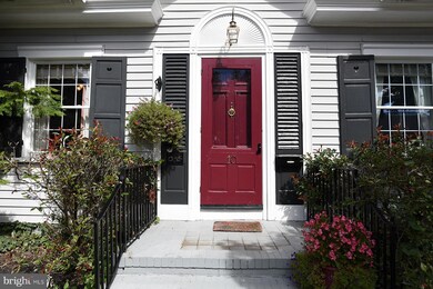 10 Cypress St, Hagerstown, MD 21742 - photo 2