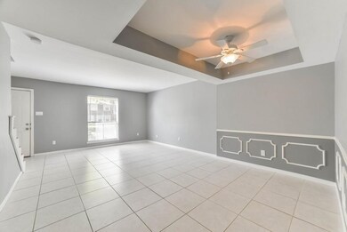 10280 Longmont Dr unit 39/6, Houston, TX 77042 - photo 2