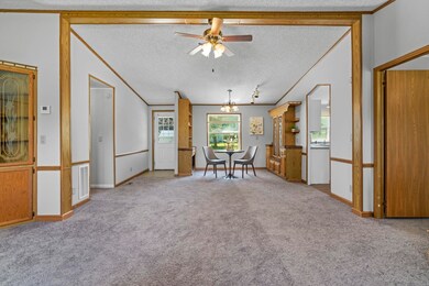 411 Flint St, Mineral Point, WI 53565 - photo 6