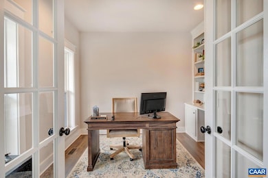 1140 Riparian Ct, Charlottesville, VA 22911 - photo 3