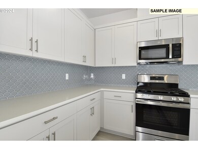 16887 SW Beemer Ln, Tigard, OR 97224 - photo 7