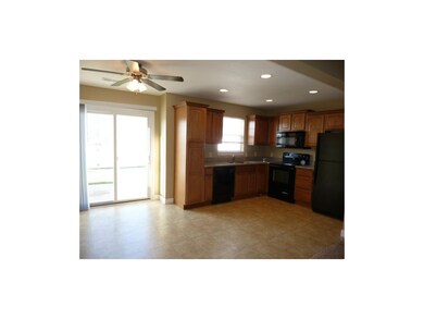 21027 Millridge St, Spring Hill, KS 66083 - photo 7