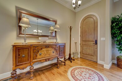 1328 Eaglesgate-9
