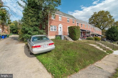 3812 Rokeby Rd, Baltimore, MD 21229 - photo 2