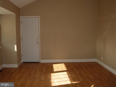 2315 N Cuthbert Dr, Lindenwold, NJ 08021 - photo 3